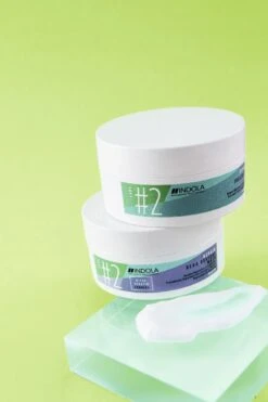 Indola Repair Treatment 200ml -L'Oreal Verkoop 21 04 22 otc re stage flatlays 0756 highres rgb min