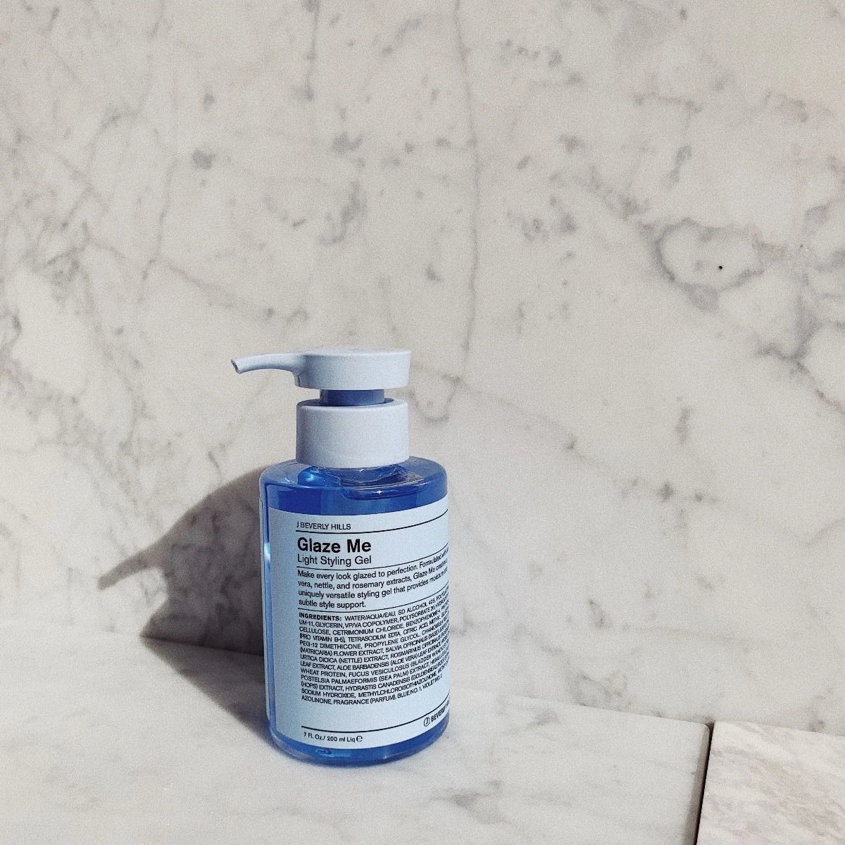 J Beverly Hills BLUE Glaze Me 200ml 3 J Beverly Hills BLUE Glaze Me 200ml - Afbeelding 3