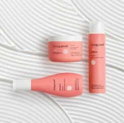 Living Proof Curl Defining Gel148ml 6 Living Proof Curl Defining Gel148ml -L'Oreal Verkoop curl social product hero stylers 1