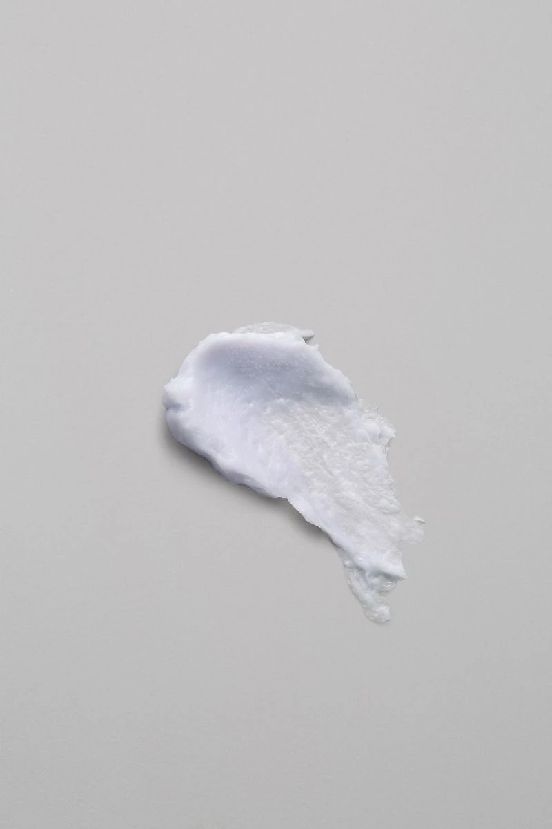 Maria Nila Sheer Silver Masque 250ml 2 Maria Nila Sheer Silver Masque 250ml - Afbeelding 2