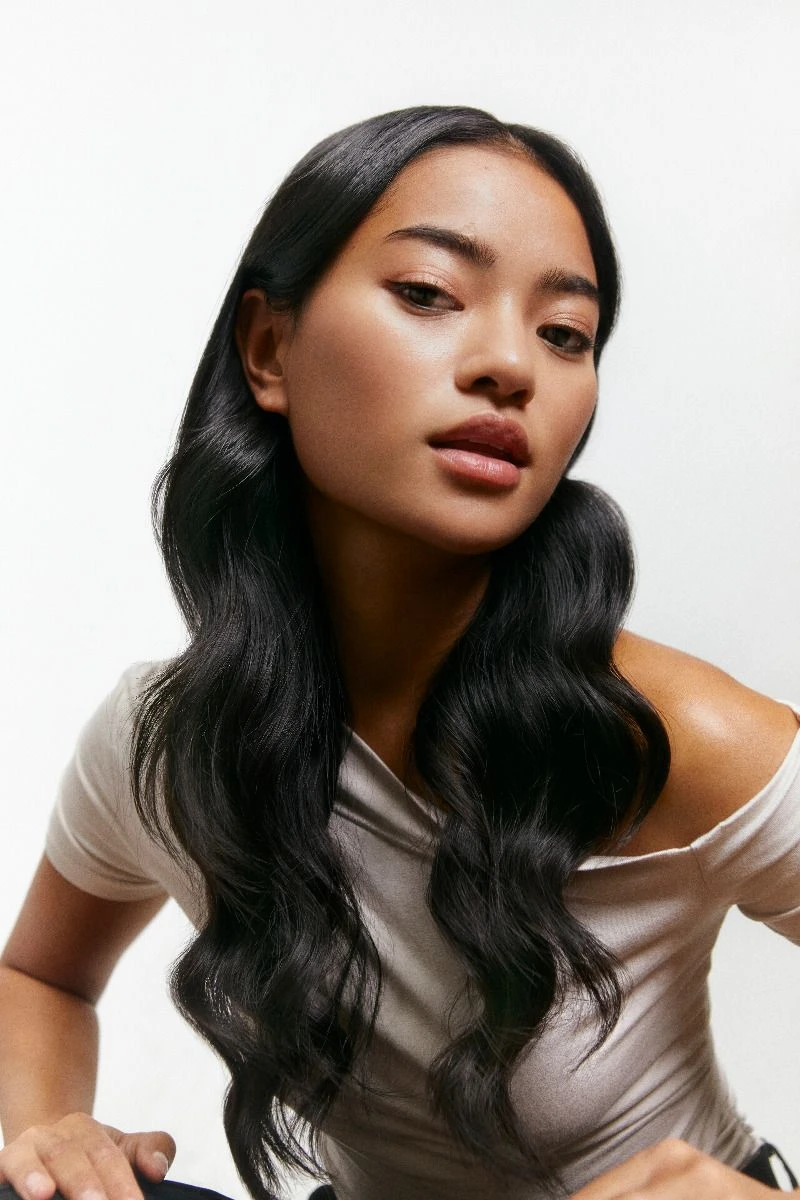 Maria Nila Shaping Heat Spray 250ml 4 Maria Nila Shaping Heat Spray 250ml - Afbeelding 4