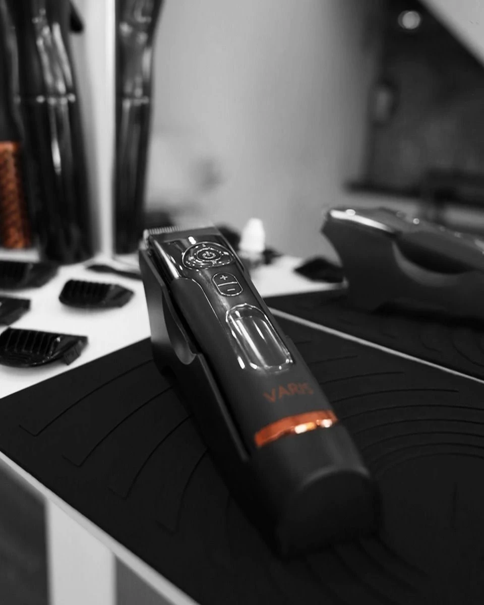 Varis Clipper VC42 2 Varis Clipper VC42 - Afbeelding 2